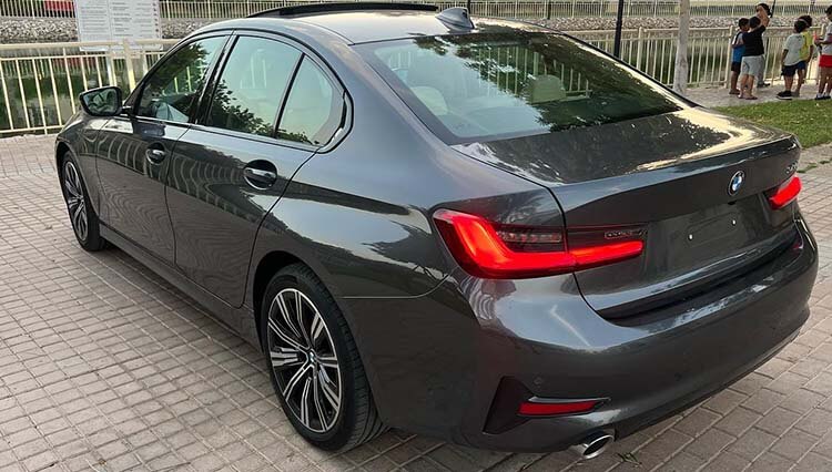 BMW 3 Series Rental Dubai